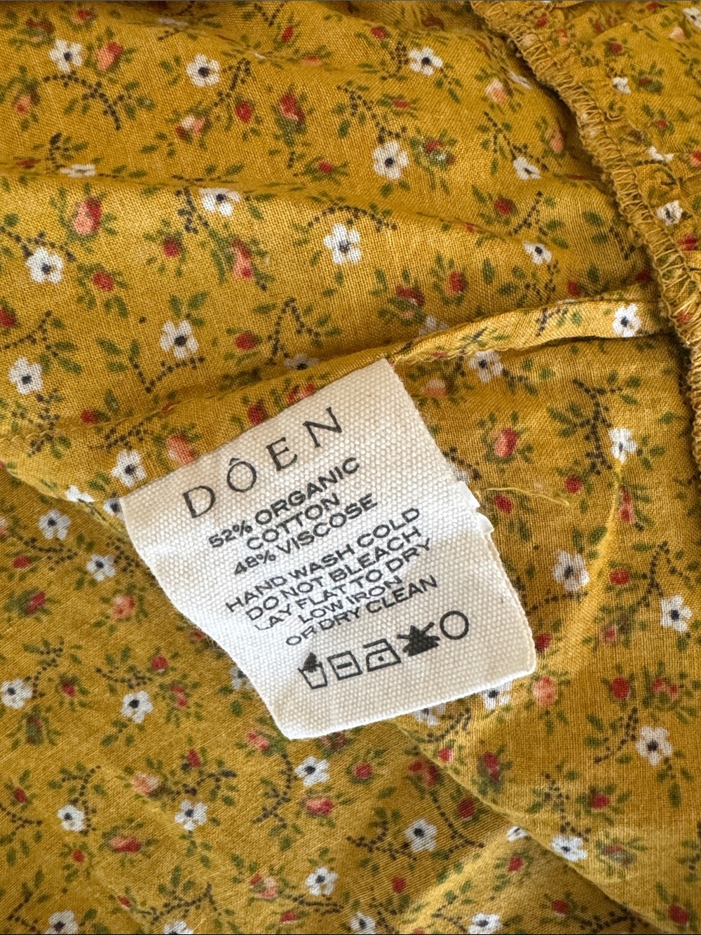 Doen Cordelia Ditsy Floral Mini Dress in Sunsoaked Foothills Floral Size: S - Picture 9 of 9
